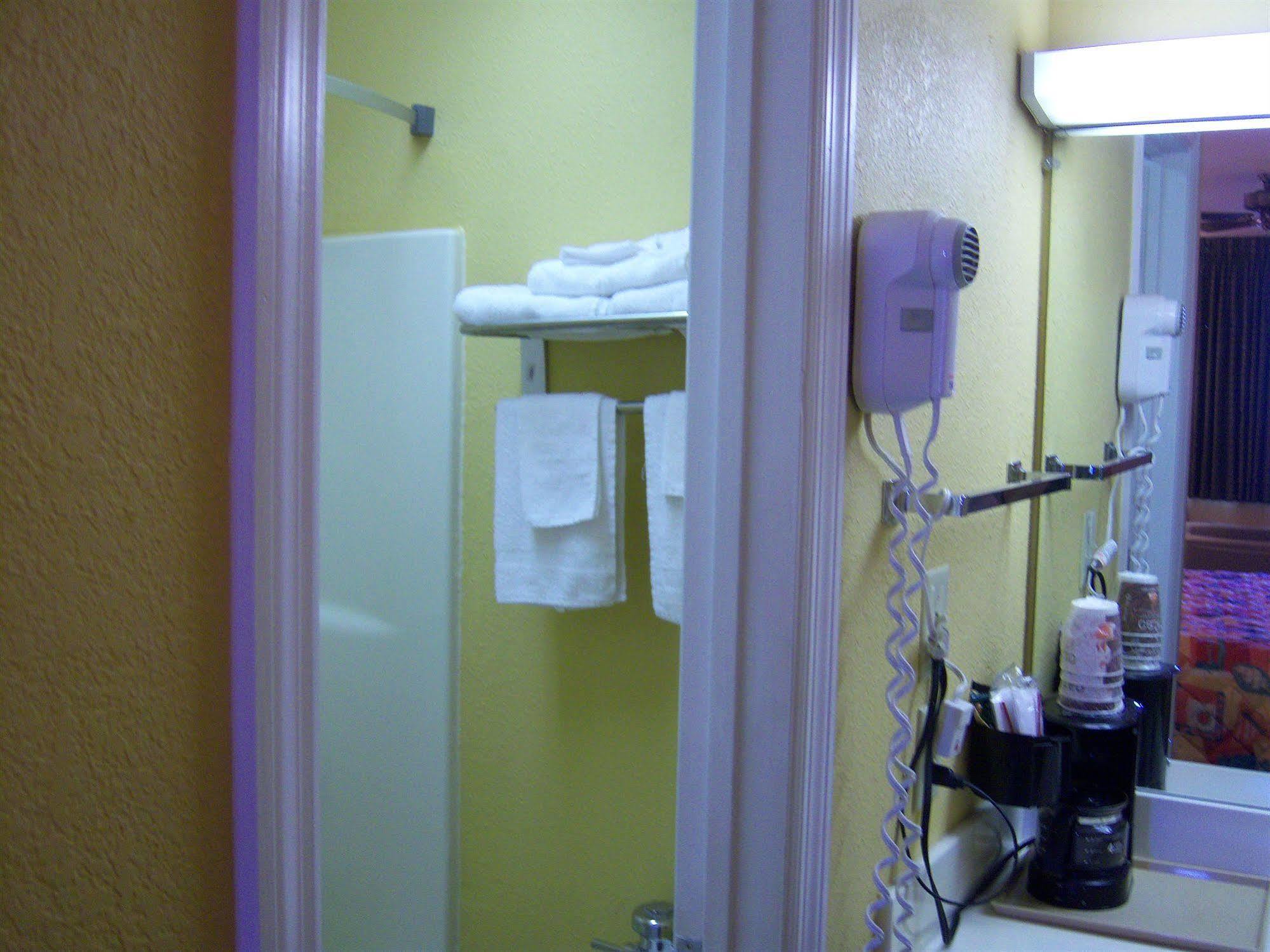Days Inn Guntersville Luaran gambar