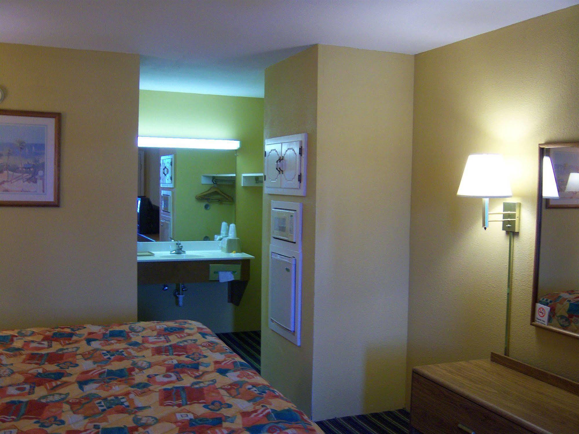 Days Inn Guntersville Luaran gambar